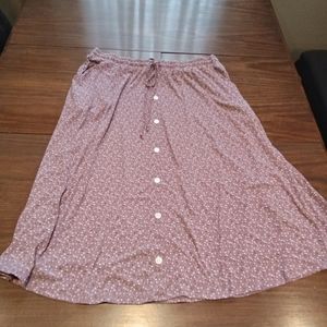 Pull on button detail skirt